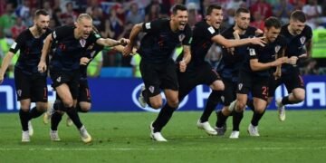 Croacia dejó en el camino al anfitrión y se instaló en semis del Mundial
