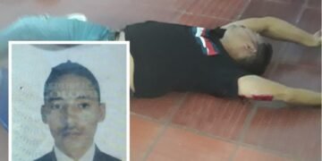 En video | Sangre en la carrera 8: homicidio en compraventa de motos