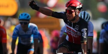 Caleb Ewan ganó la etapa 11 del Tour de Francia