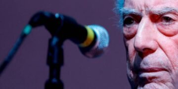 Vargas Llosa vivió el contagio de covid-19 como una experiencia “traumática”