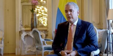 Presidente Duque, gran ausente en entrega de informe de Comisión de la Verdad