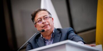 Petro intenta armar un gabinete de unidad un mes después de su elección