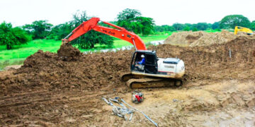 Cormagdalena y Gobernación se reunieron para estudiar situación del Canal del Dique