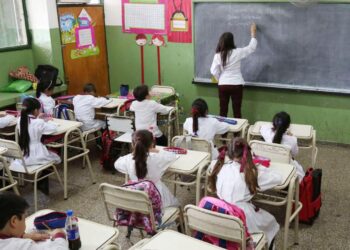 Por quemaduras a cinco niños y una profesora, Procuraduría indaga a funcionarios de uan escuela