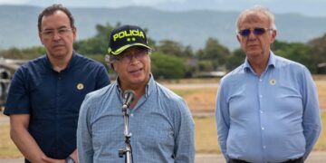 Petro pide a la Policía más planificación en desplazamientos y no enviar auxiliares a zonas de conflicto