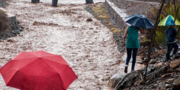 Hermine dejará en Canarias este domingo lluvias de 180 litros por metro cuadrado