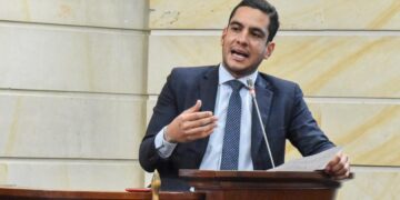 Procuraduría abrió investigación disciplinaria contra senador Alex Flórez