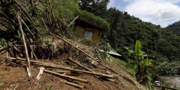 Suben a 25 los muertos en Puerto Rico vinculados con el huracán Fiona