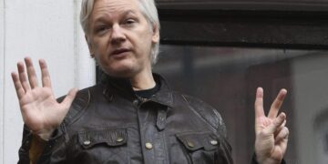 Assange, Ucrania y la Comisión de la Verdad de Colombia, finalistas del Premio Sájarov