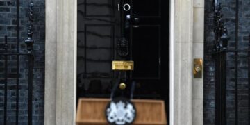 Sunak y Boris Johnson, entre los principales candidatos para suceder a Liz Truss al frente del Gobierno británico