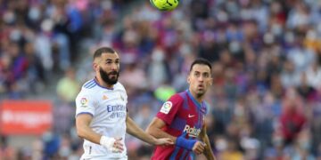 El clásico irrumpe entre las dudas y la lucha por el liderato