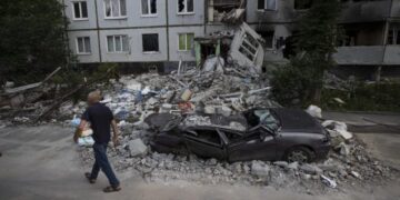 Guerra en Ucrania: Rusia ataca con misiles Járkov y Zaporiyia