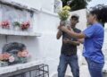 Eliminar floreros con agua en cementerios para prevenir el dengue en el Atlántico