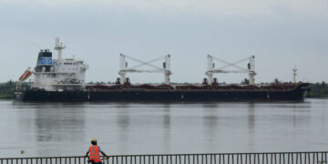 Científicos de Colombia y Alemania exploran desembocadura del río Magdalena