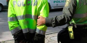 Prisión para policías involucrados en hurtos a establecimientos de comercio en Barranquilla