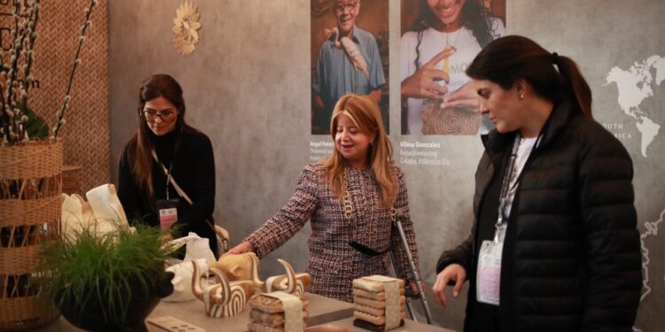 Gobernación lleva las artesanías del Atlántico a la feria Maison & Objet