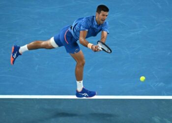Djokovic a octavos del Abierto de Australia