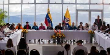 ELN dice que los diálogos de paz están “en crisis” tras el desencuentro con el Gobierno de Colombia
