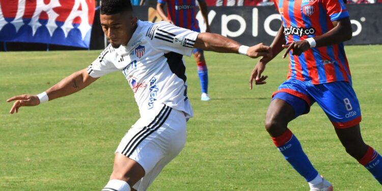 ¡Ay, Junior!: El tiburón dejó escapar el triunfo ante Unión