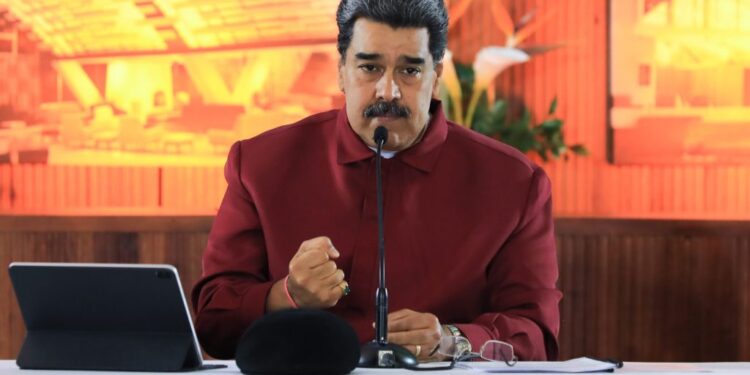 Maduro somete al chavismo a una purga por corrupción que alcanza a “intocables”