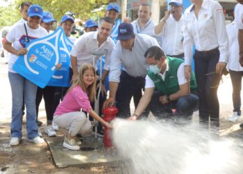 “Atrás quedaron los carrotanques en Gallego, Patilla y Mirador, por primera vez sus habitantes tienen agua potable”