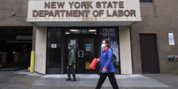 La tasa de desempleo en EE.UU. baja una décima en abril hasta el 3,4 %