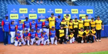 Team Rentería y Spirit Airlines unen lazos en pro del béisbol colombiano