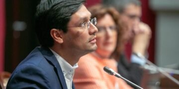 Colombia llama a consultas al embajador en Argentina por declaraciones de Milei sobre Petro